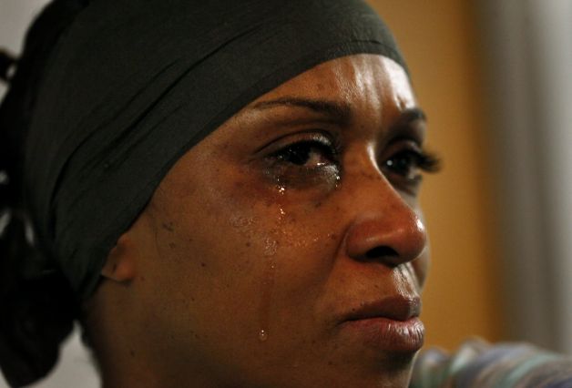 Lydia McGill tells of the Hacienda's conditions. Richmond's housing agency is ranked as one of the country's worst. Photo: Lacy Atkins, The Chronicle